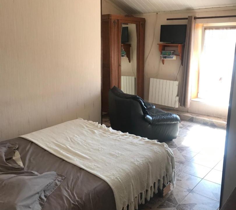 Photo of Others in Corre