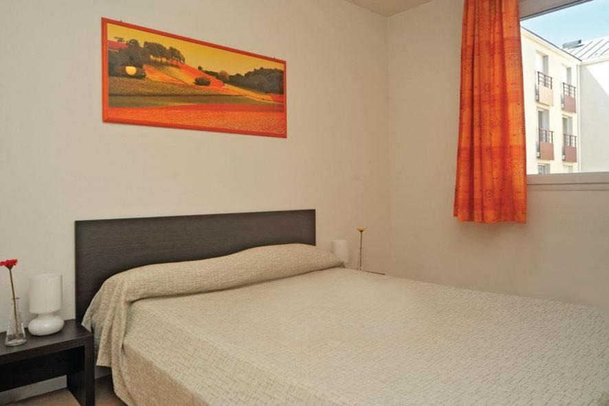Photo of Bedroom in Saint-Herblain