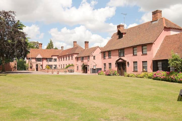 Photo of Buildings in Dunmow