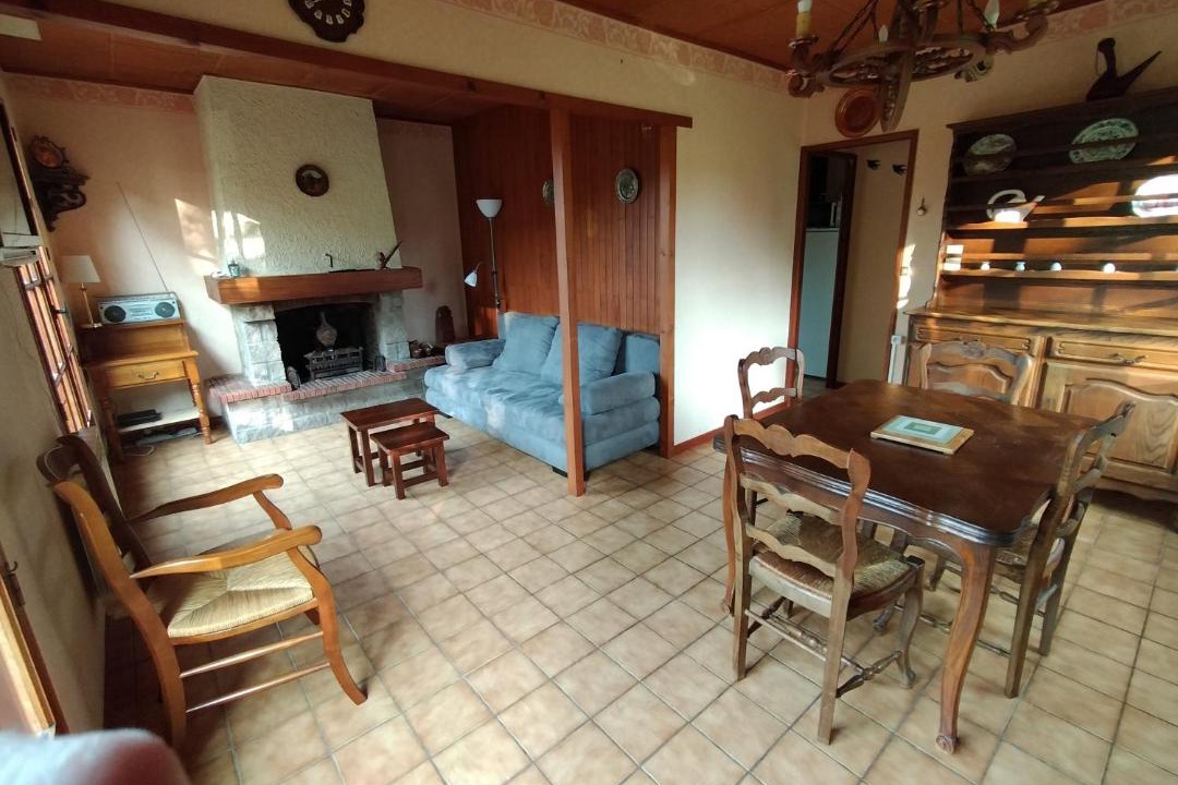 Photo of Livingroom in Villiers-en-Morvan