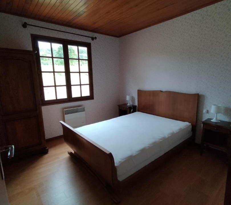 Photo of Bedroom in Villiers-en-Morvan