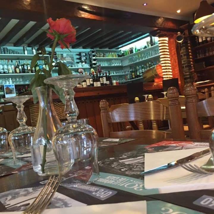 Photo of Others in Dozule