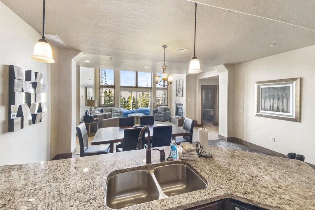 Photo of Livingroom in Brian Head