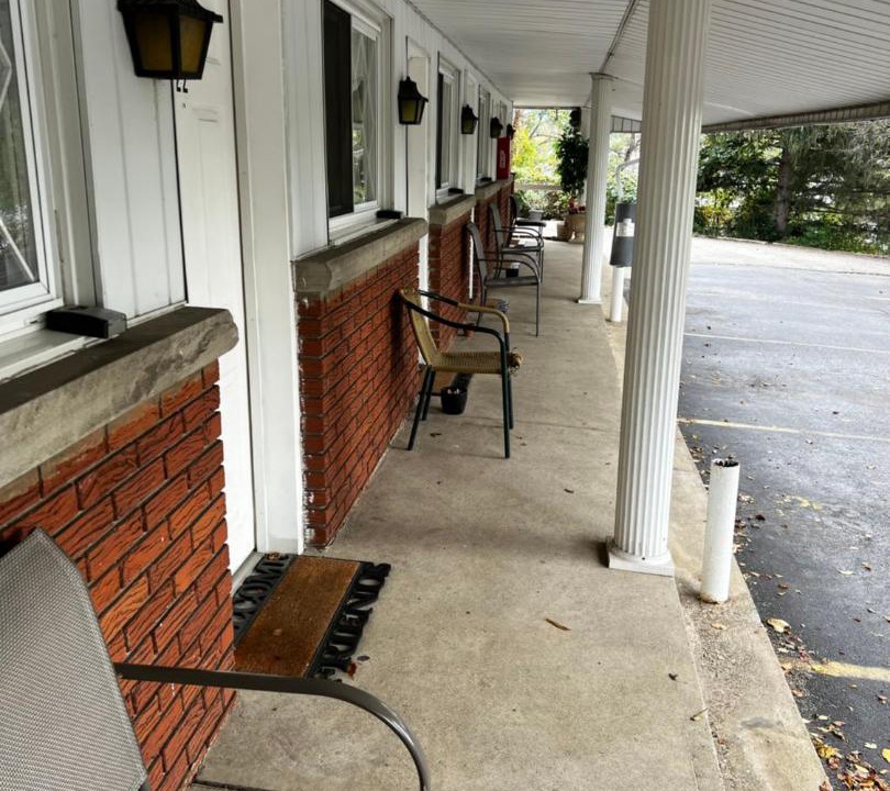 Photo of Others in Hopwood