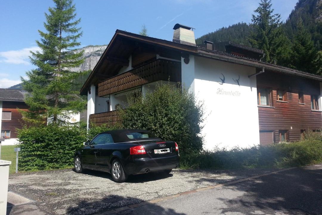 Photo of Buildings in Trin