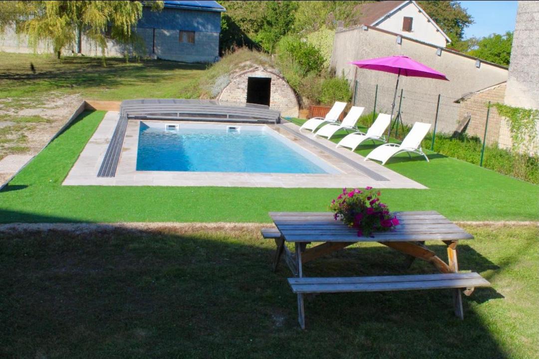 Photo of Others in Bussy-le-Chateau