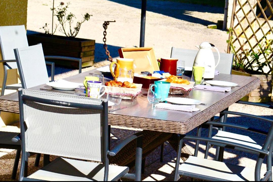 Photo of Others in Bussy-le-Chateau