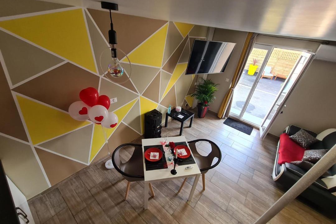 Photo of Others in Quarouble