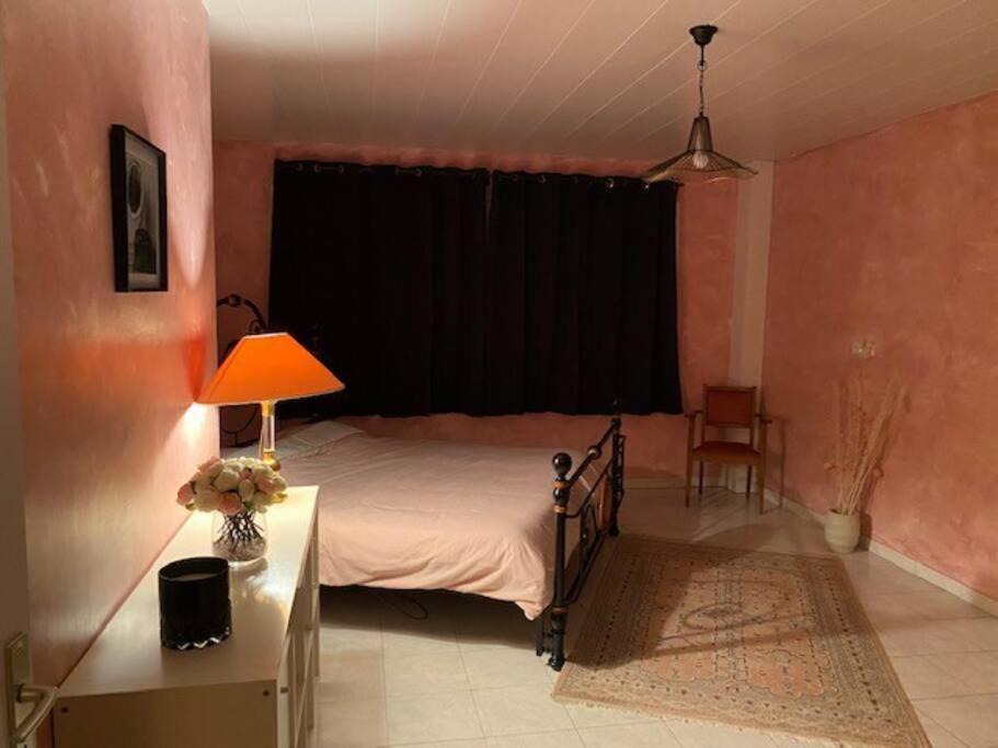 Photo of Bedroom in Chalons-en-Champagne