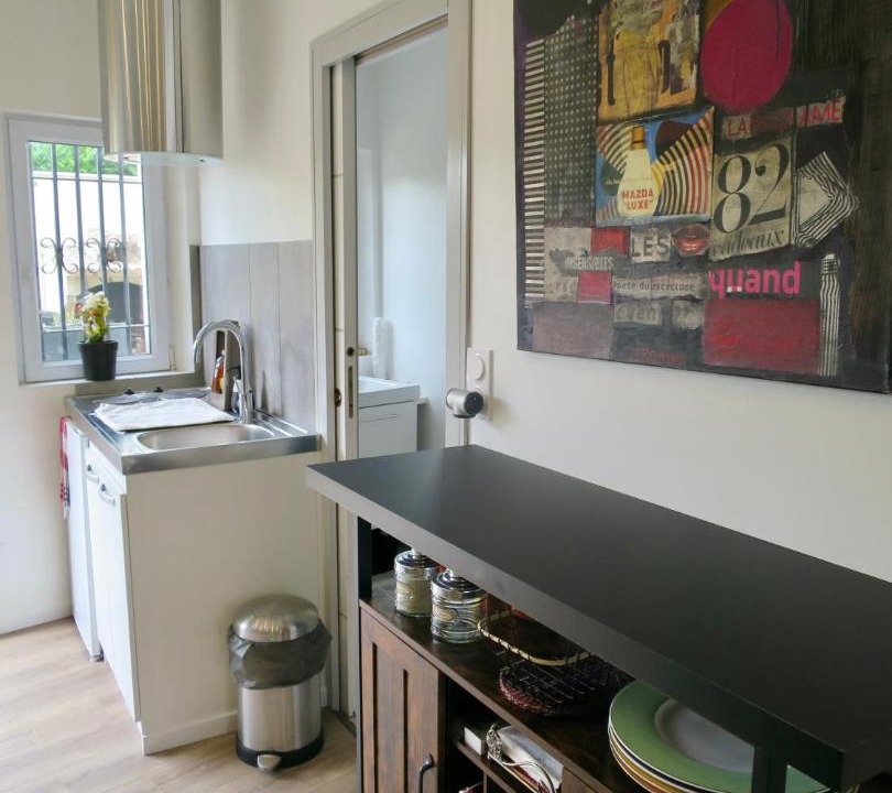 Photo of Others in Leves