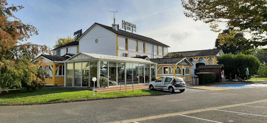 Photo of Buildings in Malay-le-Grand