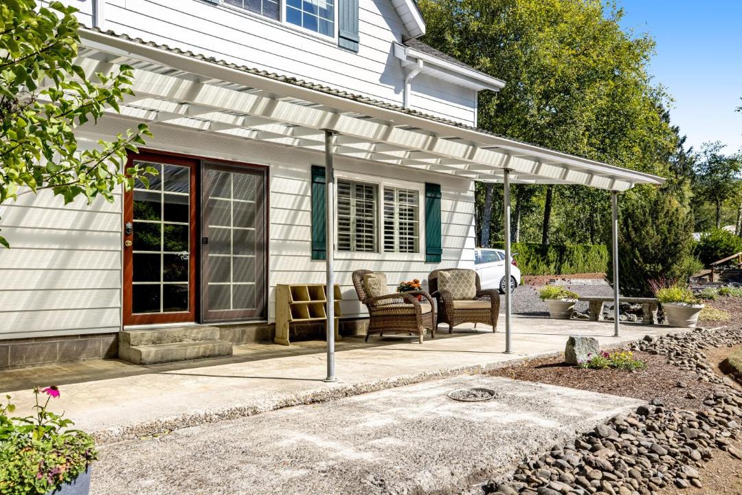 Photo of Others in Bay City