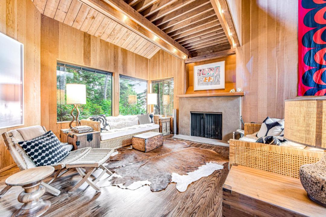 Photo of Livingroom in Sea Ranch