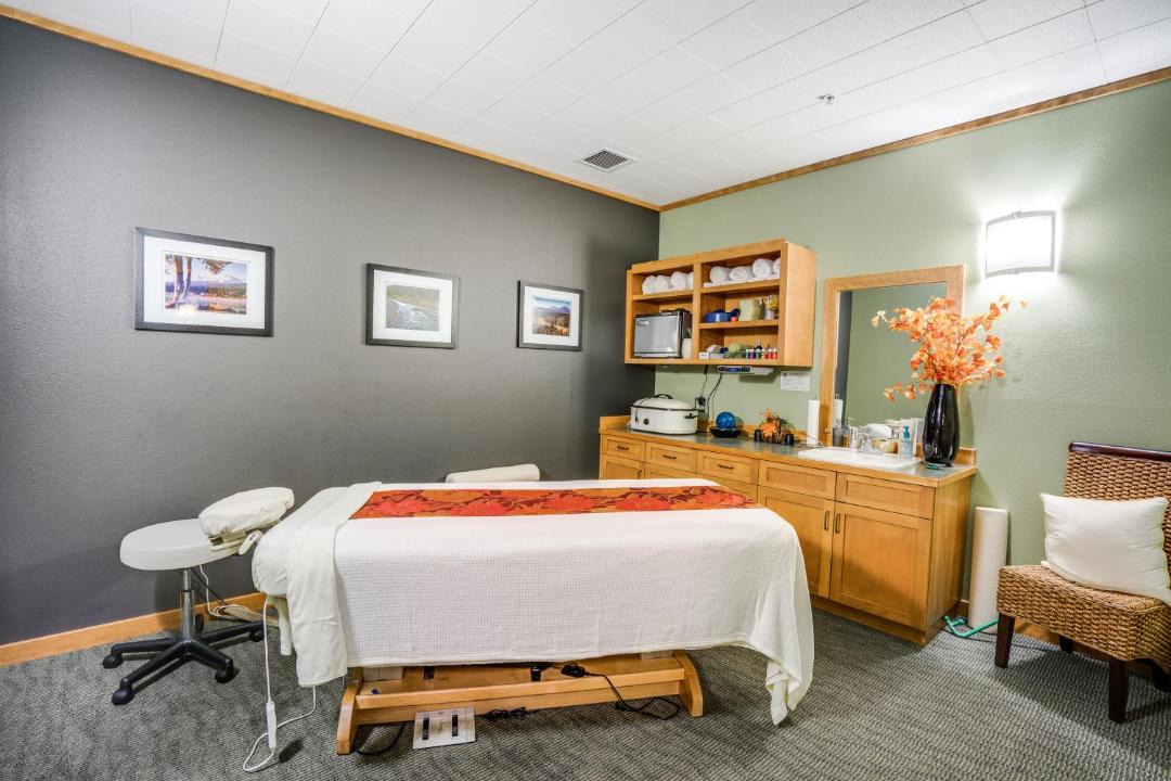 Photo of Bedroom in Black Butte Ranch