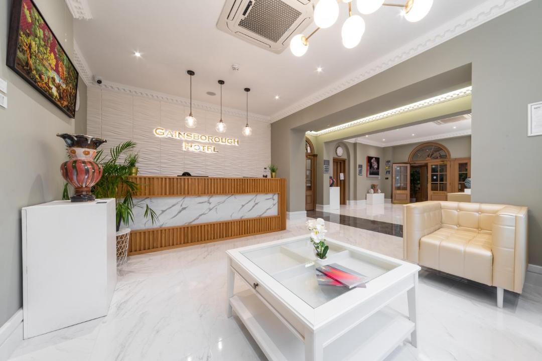 Photo of Others in South Kensington