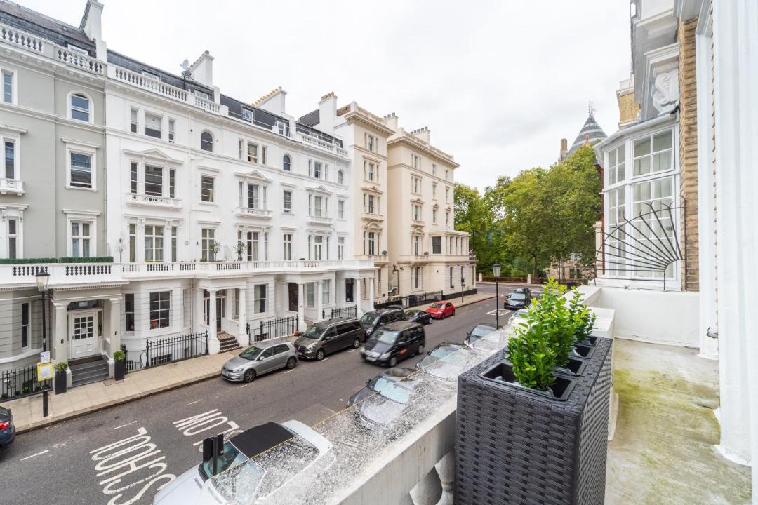 Photo of Others in South Kensington