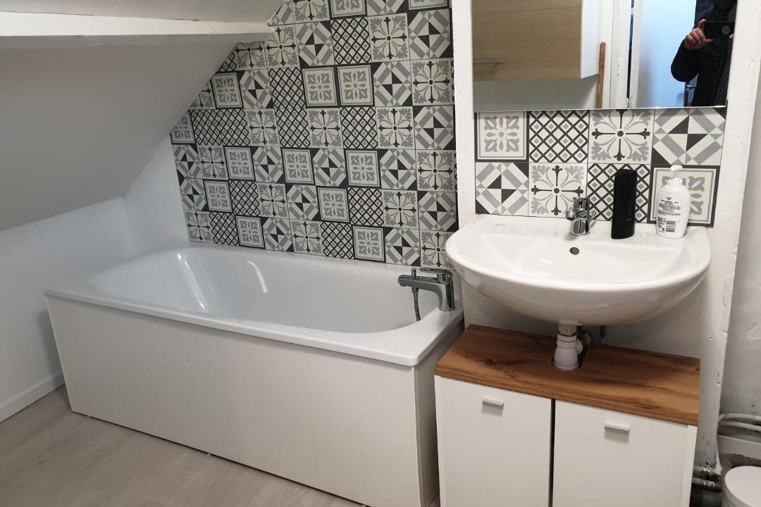 Photo of Bathroom in Henin-Beaumont