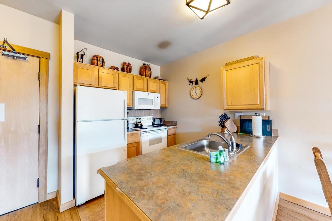 Photo of Kitchen in Mammoth Lakes