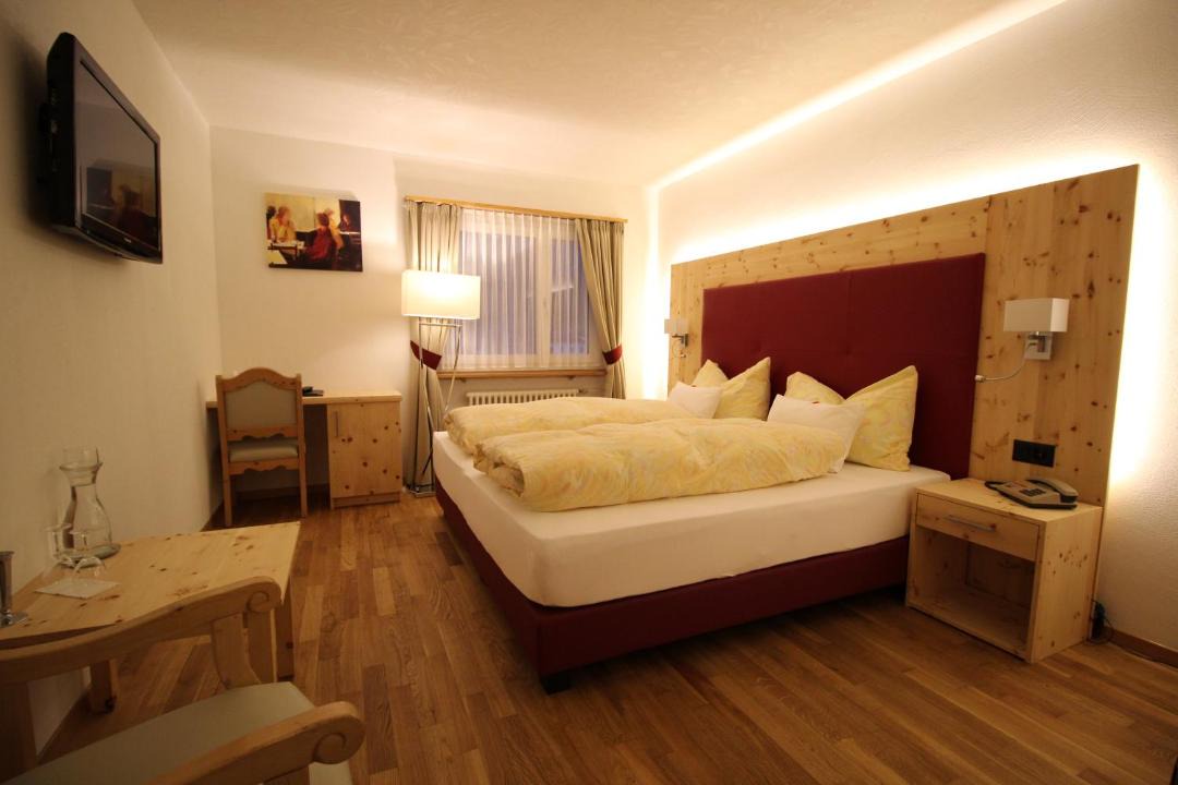 Photo of Bedroom in Engadin Scoul