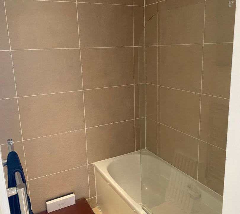 Photo of Bathroom in Glasgow Westend