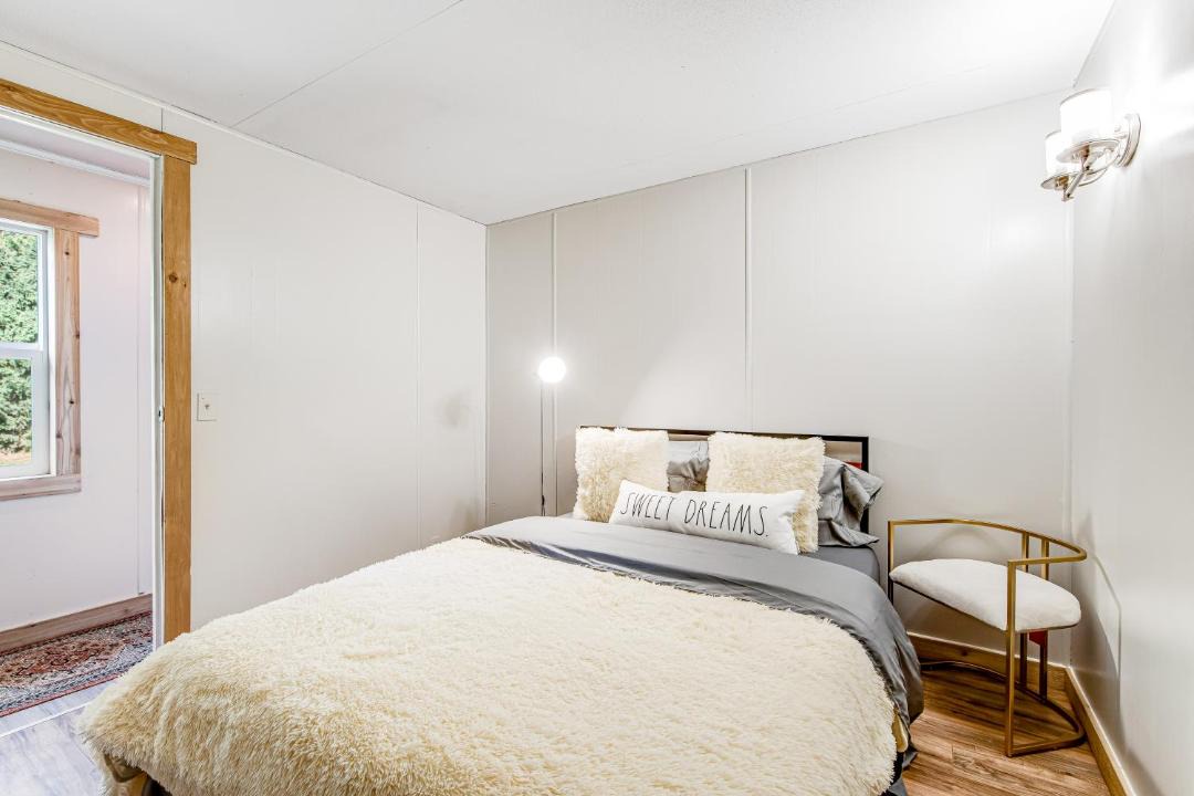 Photo of Bedroom in Easton