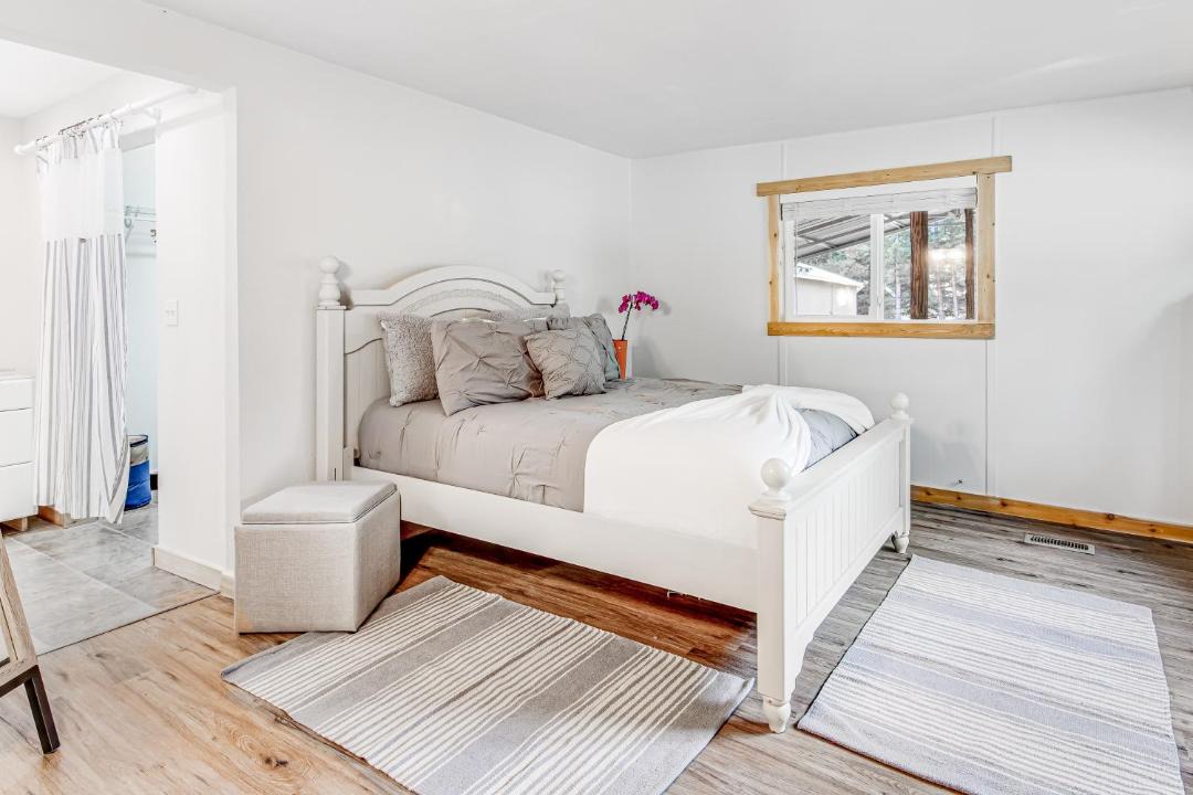 Photo of Others in Easton