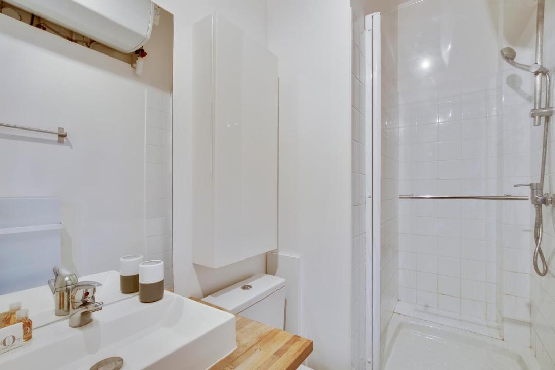 Photo of Others in Notre-Dame