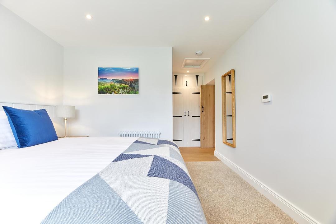 Photo of Others in Wall