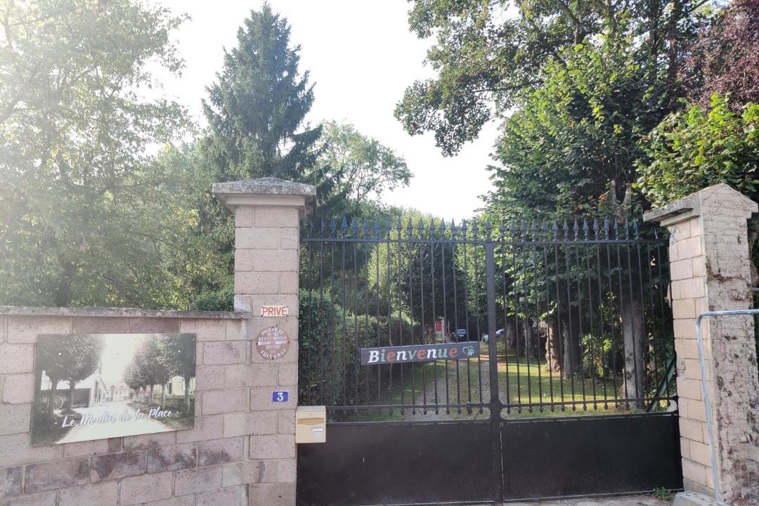Photo of Buildings in Pierrepont-sur-Avre