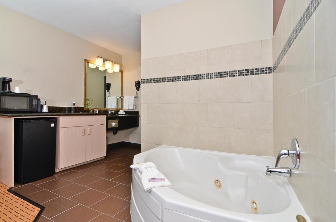 Photo of Bathroom in Clackamas