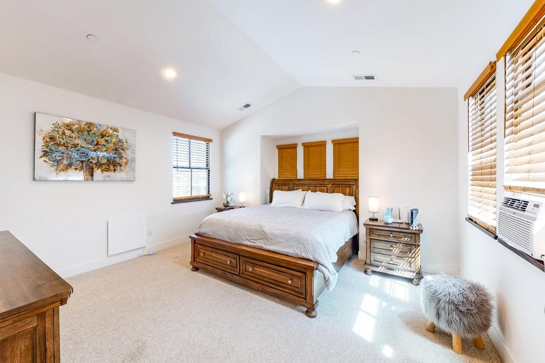 Photo of Bedroom in Mammoth Lakes