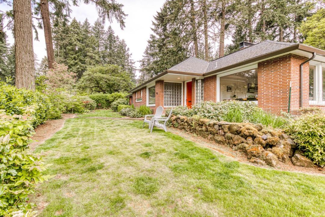 Photo of Others in First Addition