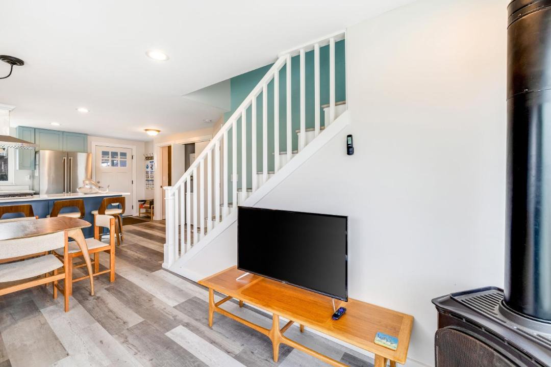 Photo of Others in Newport