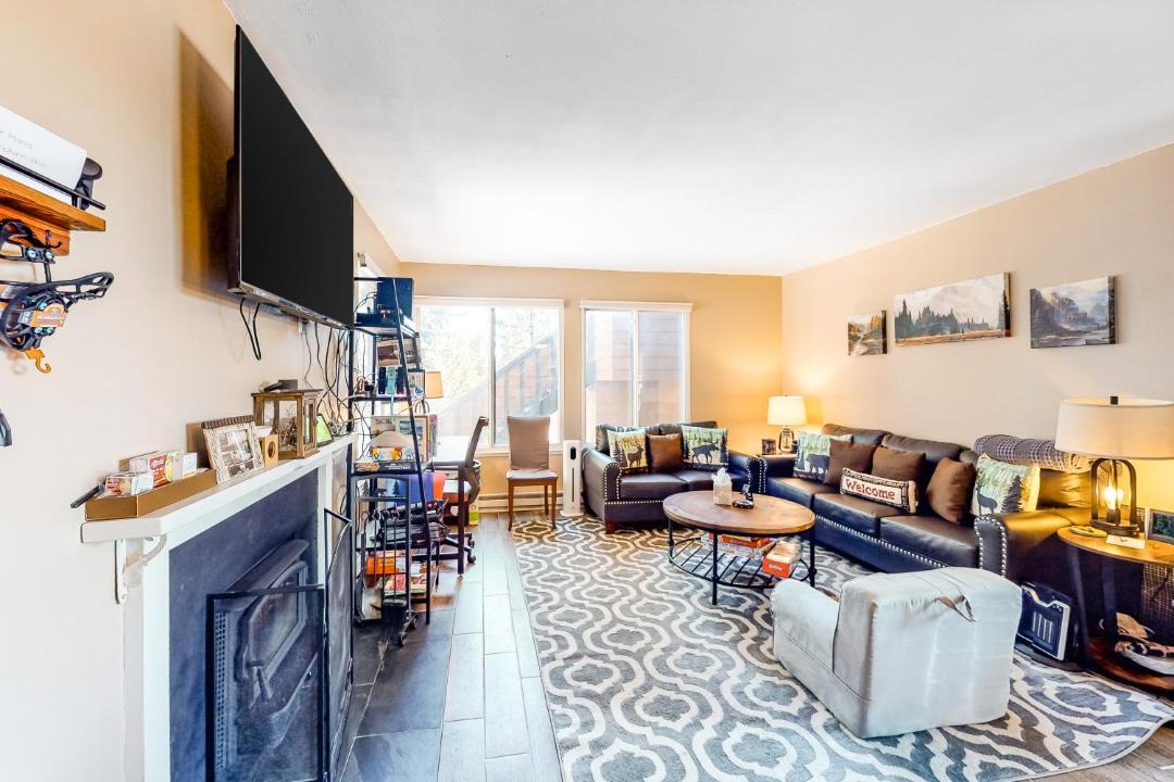 Photo of Livingroom in Truckee