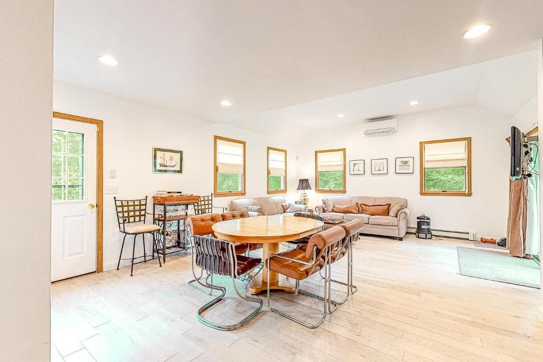 Photo of Others in East Falmouth