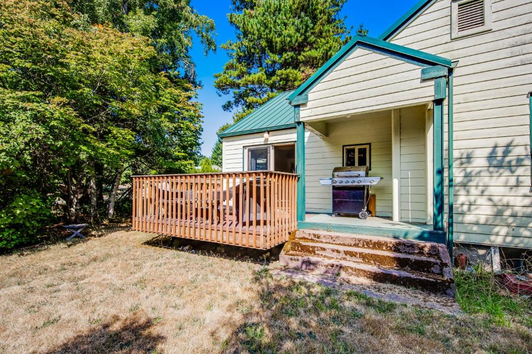 Photo of Others in Clinton