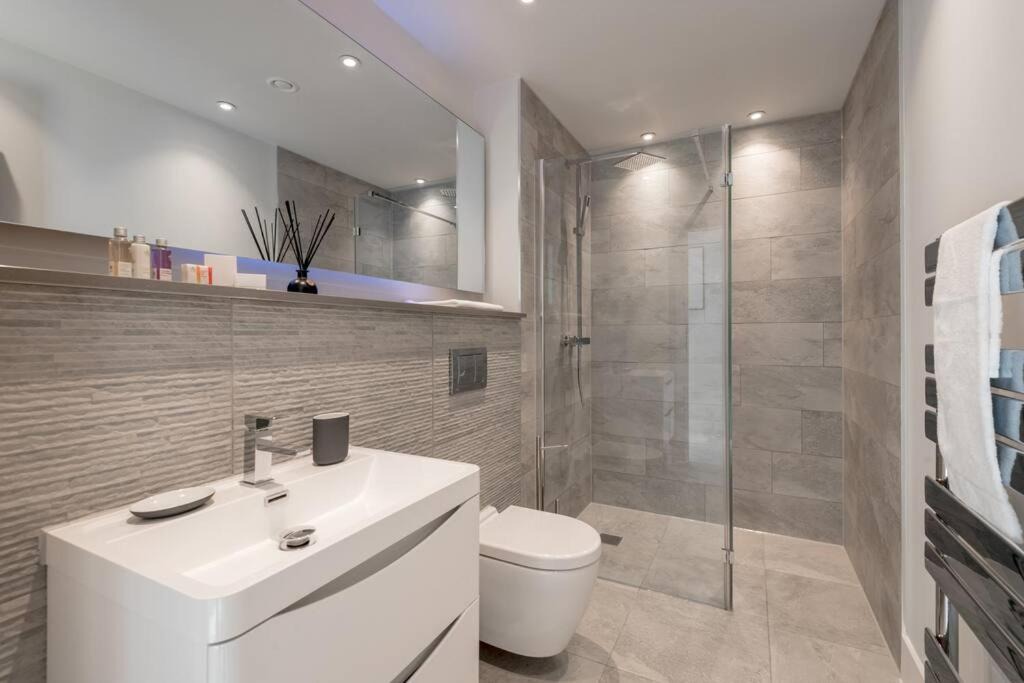 Photo of Bathroom in West End