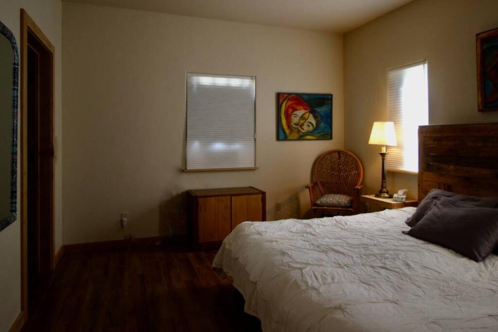 Photo of Bedroom in Whitehall