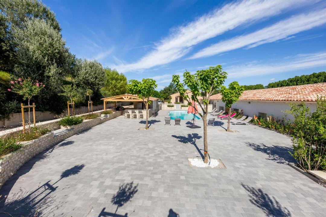 Photo of Others in Cereste