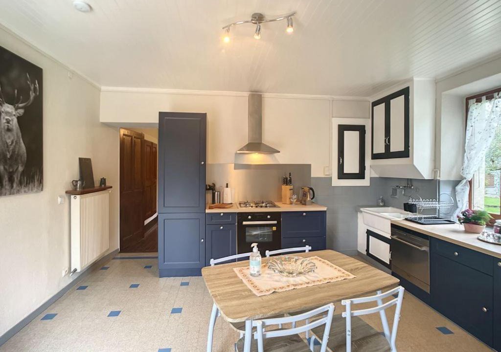 Photo of Kitchen in Burdignin
