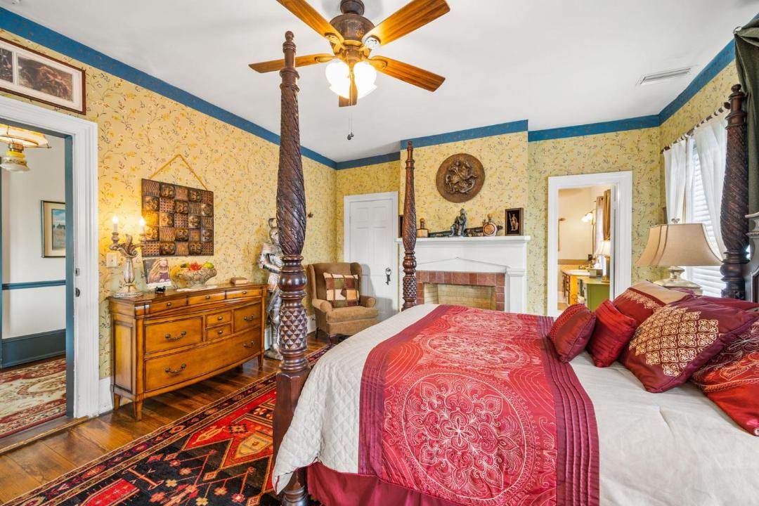 Photo of Bedroom in St. Marys