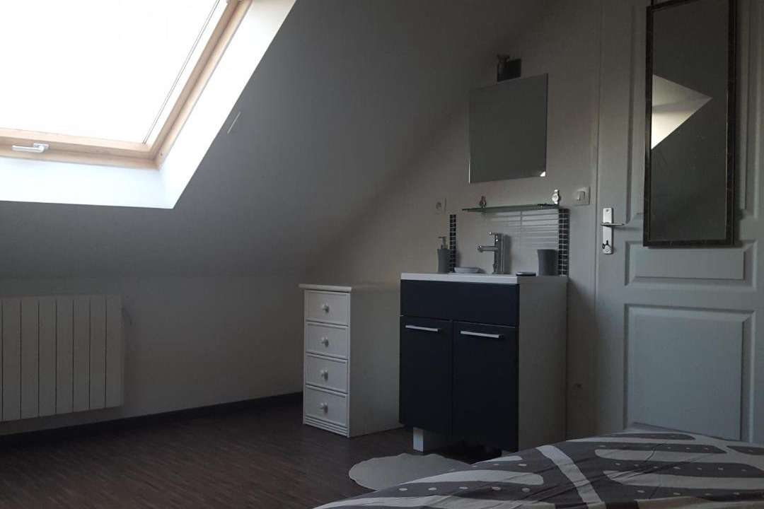 Photo of Bedroom in Saint-Saturnin