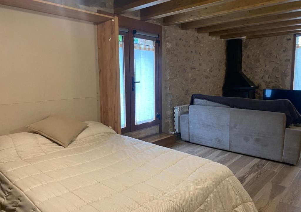Photo of Bedroom in Urus