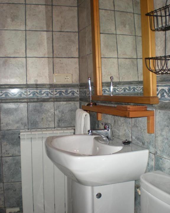 Photo of Bathroom in Urus