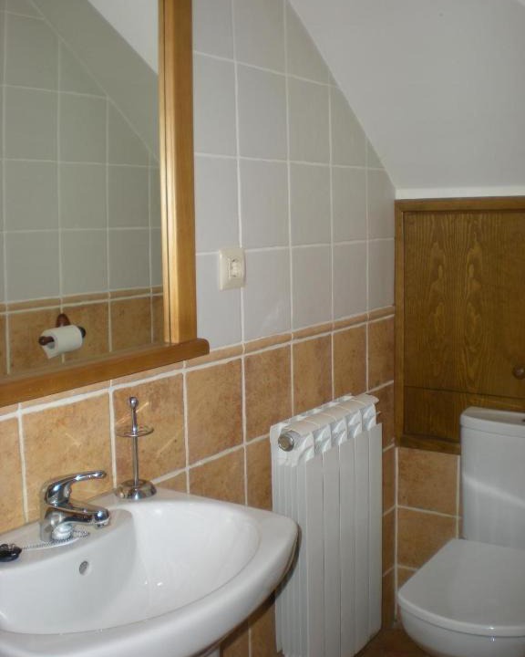 Photo of Bathroom in Urus