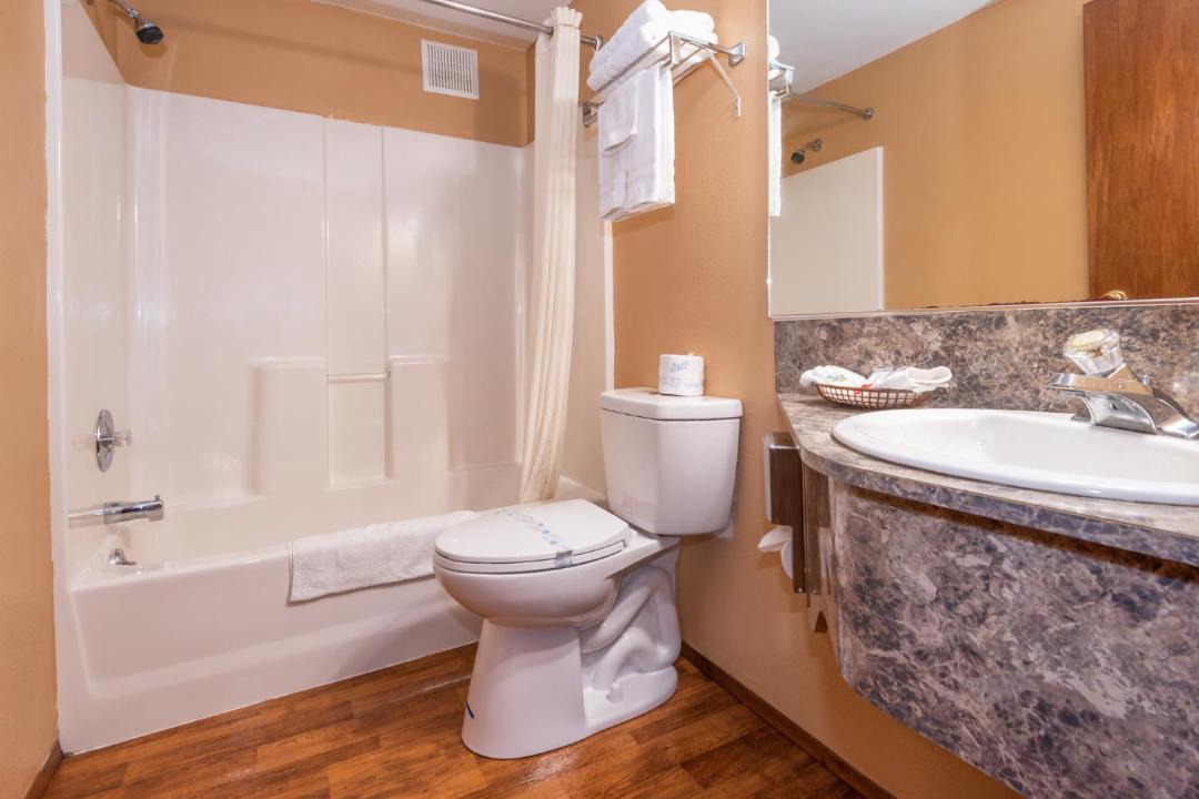 Photo of Others in Forks