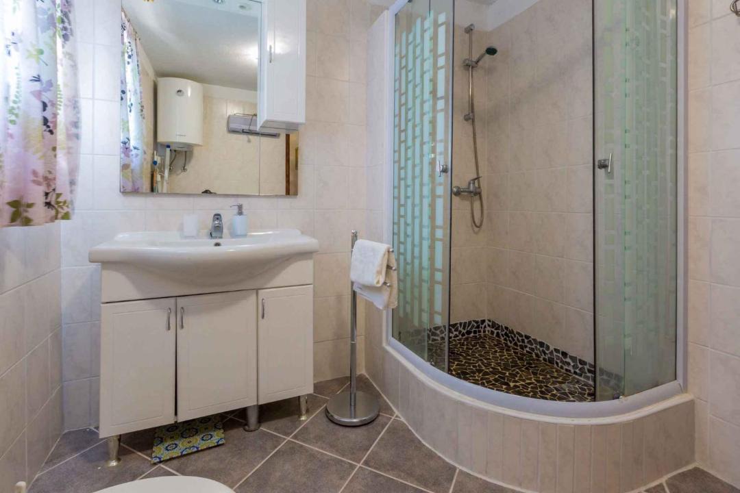 Photo of Bathroom in Drivenik