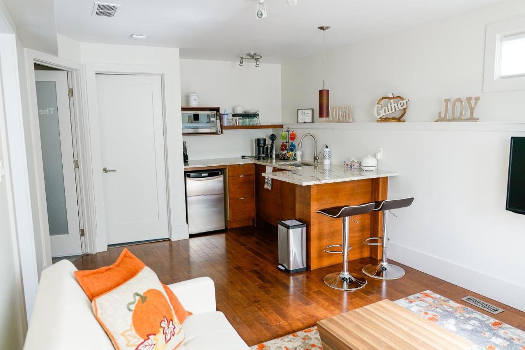 Photo of Others in Brentwood