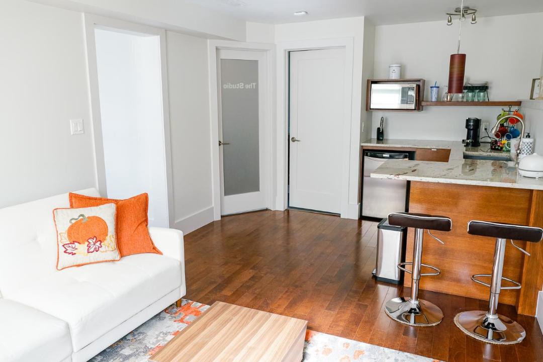 Photo of Others in Brentwood