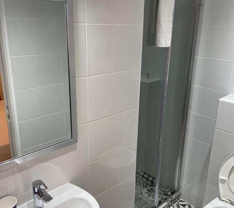 Photo of Bathroom in 20th Arrondissement